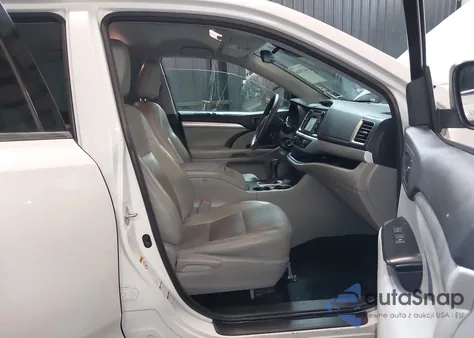 2017 Toyota Highlander Le from USA, damaged, VIN 5TDBZRFH2HS423784